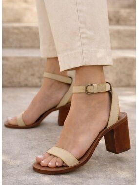 Joie Leather Block Heel Sandals – Size 38 (US 7.5–8) Neutral Tan